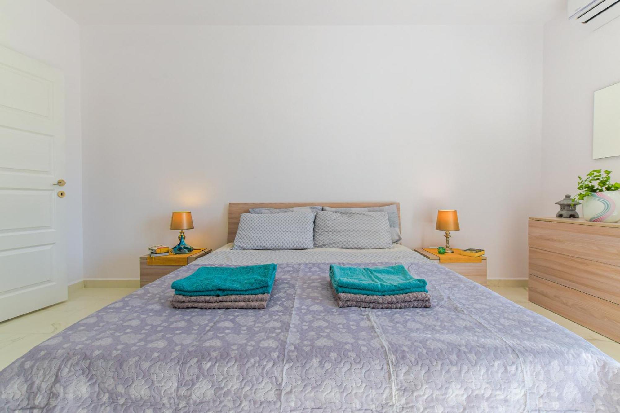 Spacious Brand New Apartment 3 Bdr 2Bth Bugibba St. Paul's Bay Exterior photo