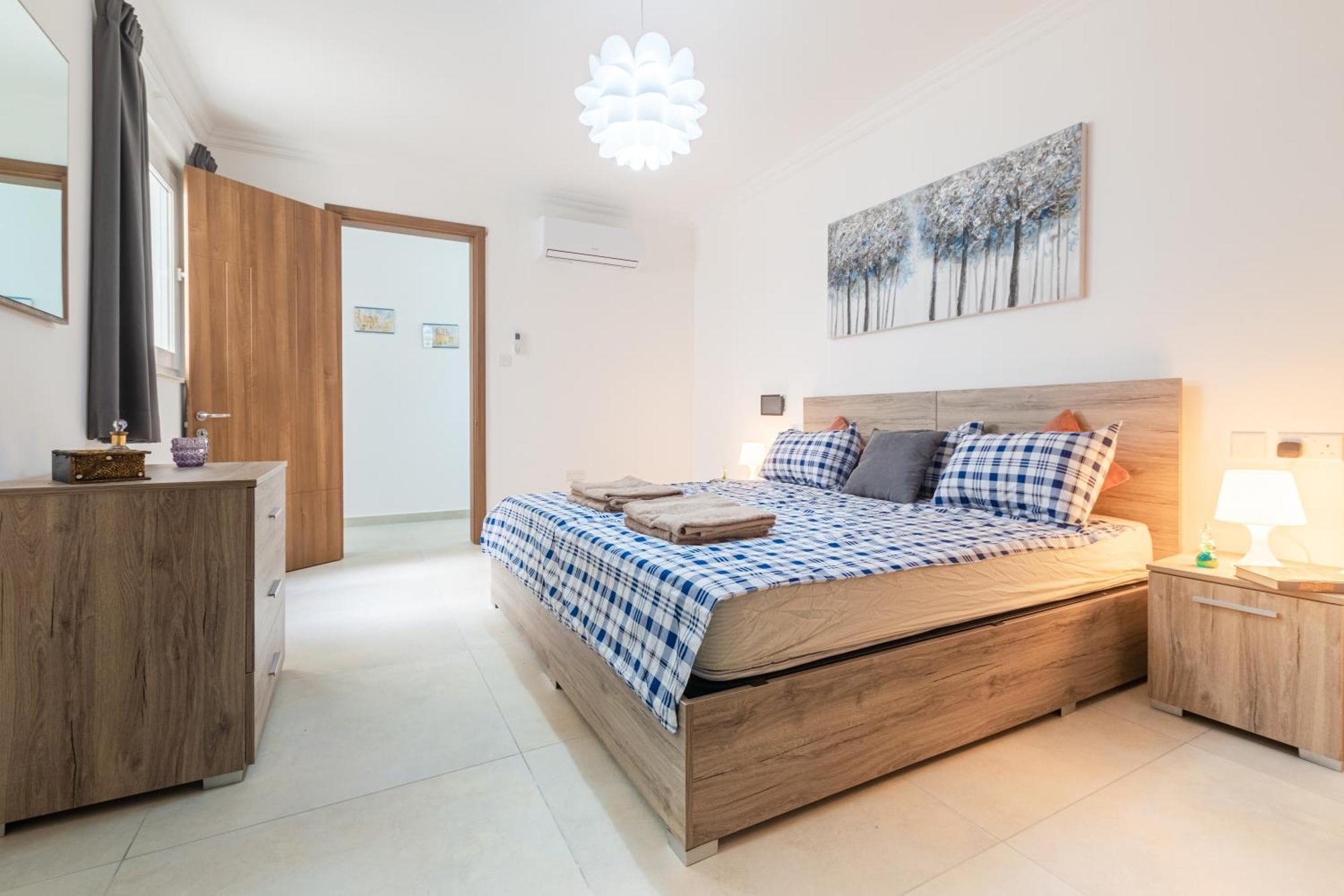 Spacious Brand New Apartment 3 Bdr 2Bth Bugibba St. Paul's Bay Exterior photo