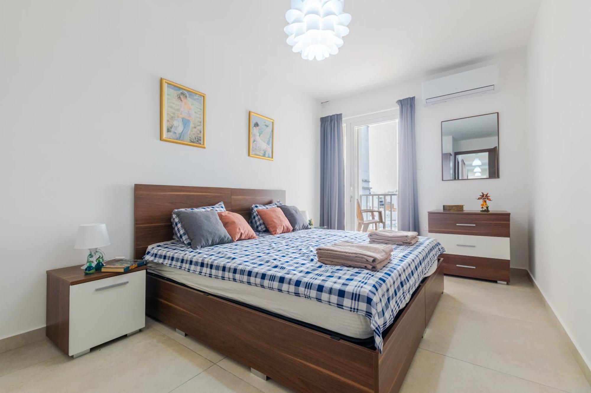 Spacious Brand New Apartment 3 Bdr 2Bth Bugibba St. Paul's Bay Exterior photo